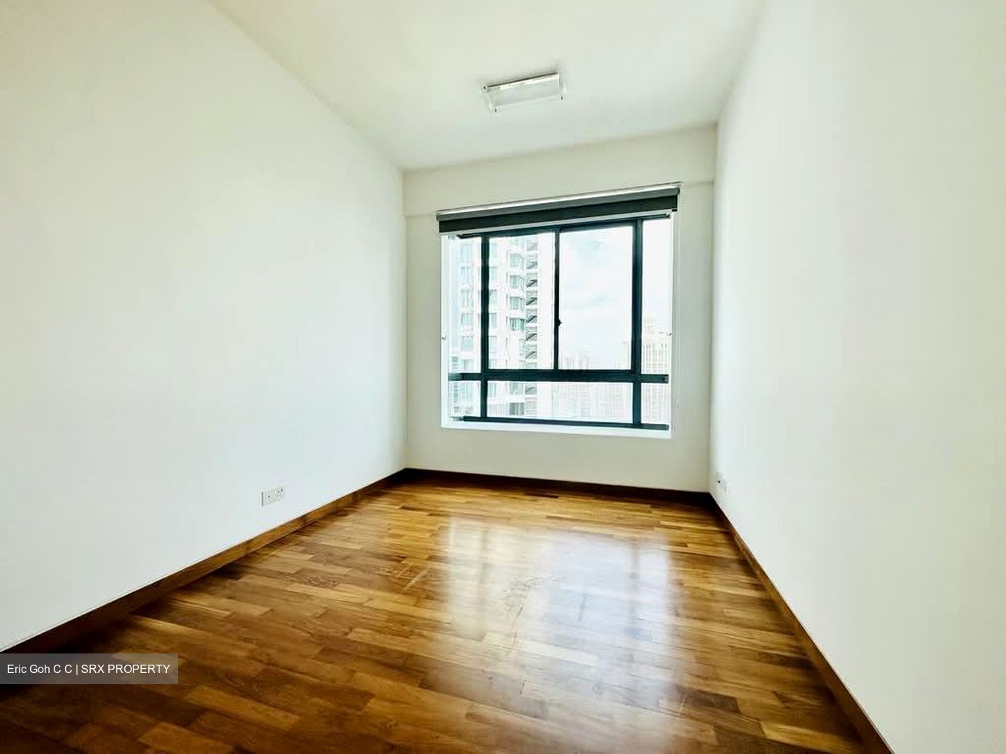 RiverGate (D9), Apartment #568097581